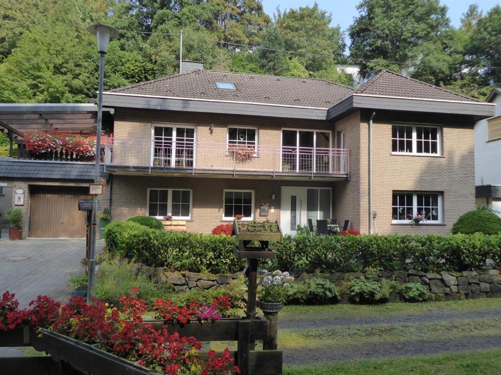 Ferienwohnungen Schoor Monreal Exterior foto